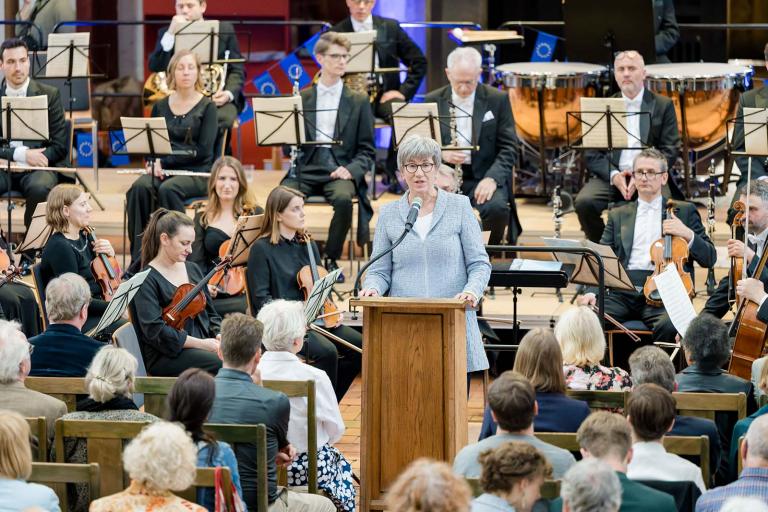 Eröffnungsrede vor Orchester und Publikum bei den Brandenburgischen Sommerkonzerten – Veranstaltungsreportage von Norman Reichelt